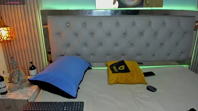 Estiv18  online show from November 11, 6:02 am