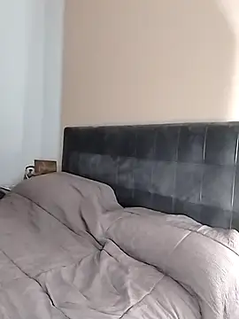 Pumabionda online show from March 2, 7:45 pm