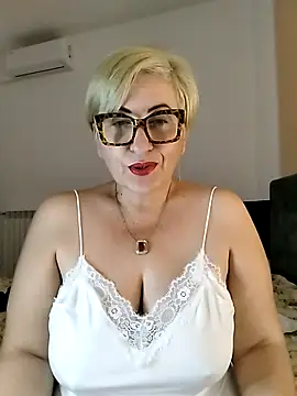 Pumabionda online show from November 2, 10:17 am