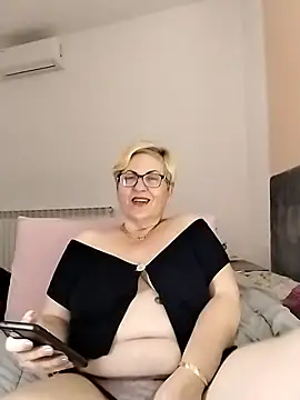 Pumabionda online show from February 8, 11:35 am