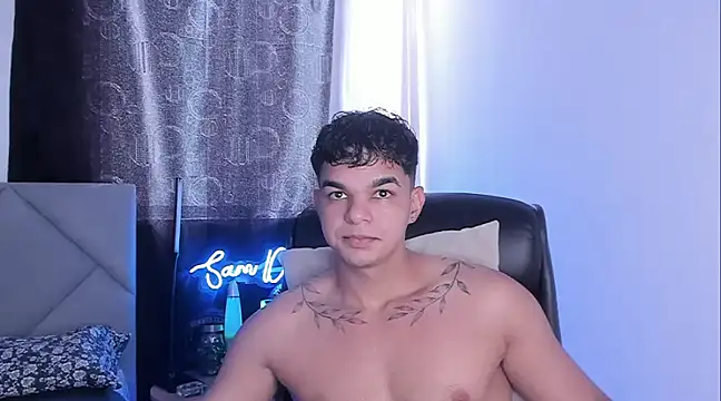 Snapshot of samm_sv chatting on March 13, 7:50 pm samm sv online show from March 13, 7:50 pm