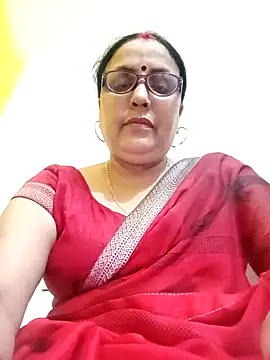 Snapshot of Kiyara8 chatting on October 18, 8:59 am Kiyara8 online show from October 18, 8:59 am