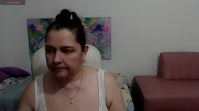 Snapshot of leonela_69 chatting on March 22, 3:41 am leonela 69 online show from March 22, 3:41 am