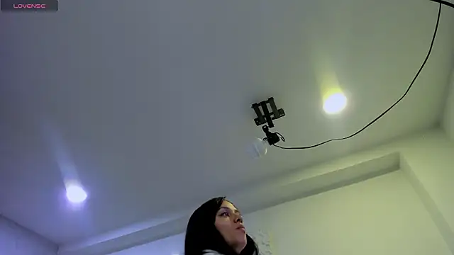 EmiliaRose  online show from February 11, 8:58 pm