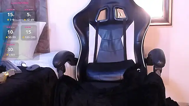 natasha steele online show from February 22, 9:26 pm