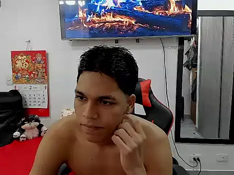 David Gil19 online show from February 16, 1:38 pm