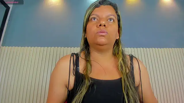 Aida-nicolle online show from March 14, 9:57 am