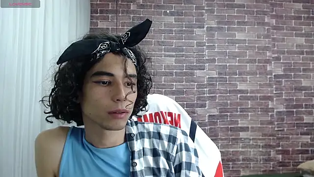 andrea ocasio online show from February 14, 1:51 pm