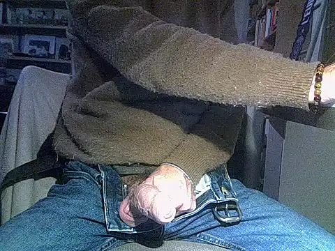 createur34 online show from February 4, 10:04 pm