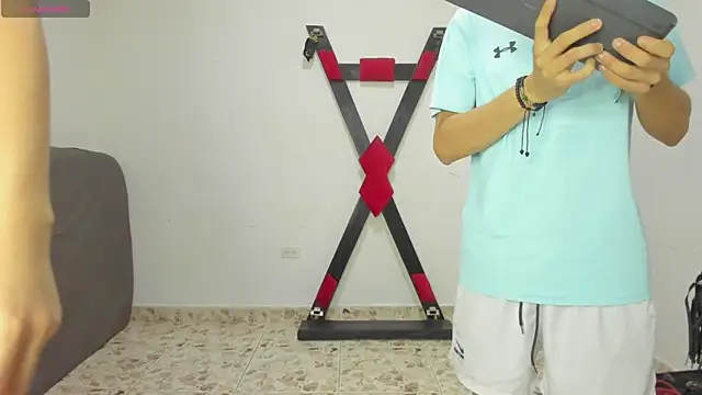 Isak Millan online show from October 7, 9:56 pm