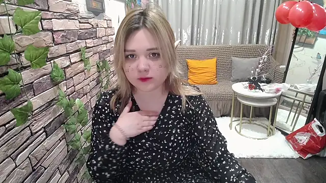 Snapshot of Finna_39 chatting on February 16, 9:38 pm Finna 39 online show from February 16, 9:38 pm