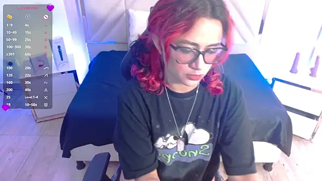 kristen tay online show from December 2, 3:23 am