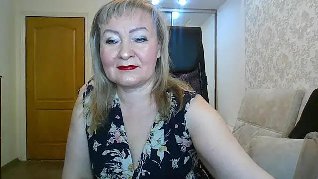 Snapshot of Victoria_secrets_ chatting on November 20, 4:01 am Victoria secrets online show from November 20, 4:01 am