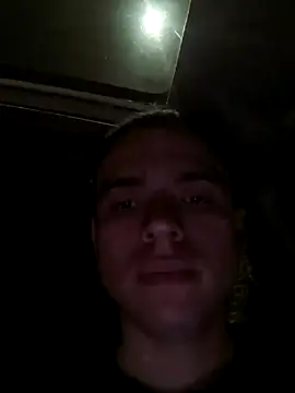 Snapshot of xXDavisXx chatting on November 5, 2:44 am xXDavisXx online show from November 5, 2:44 am