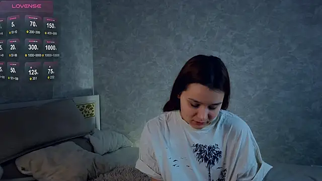 Snapshot of VeronaBlink chatting on March 13, 3:17 pm VeronaBlink online show from March 13, 3:17 pm