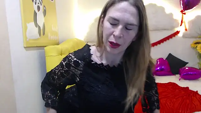 Snapshot of TessaDaybreak chatting on March 2, 1:38 pm TessaDaybreak online show from March 2, 1:38 pm