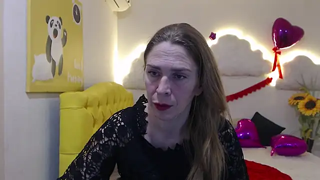 Snapshot of TessaDaybreak chatting on March 3, 1:31 pm TessaDaybreak online show from March 3, 1:31 pm