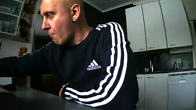 Teemu online show from March 1, 2:02 pm