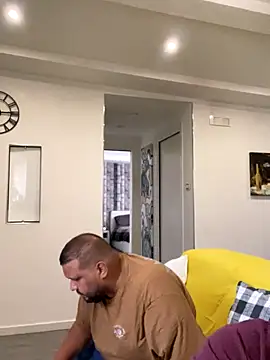 Snapshot of morfeoX chatting on October 22, 10:15 am morfeoX online show from October 22, 10:15 am