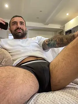 Snapshot of morfeoX chatting on November 9, 10:57 am morfeoX online show from November 9, 10:57 am