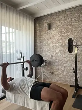 Snapshot of morfeoX chatting on November 10, 10:36 am morfeoX online show from November 10, 10:36 am