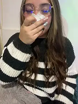 Snapshot of _ivyginger chatting on November 20, 3:28 am ivyginger online show from November 20, 3:28 am