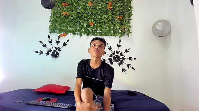 Calvin Ford online show from February 15, 2:58 am