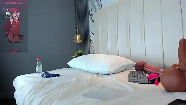 Snapshot of EvaMillins chatting on November 7, 4:23 am EvaMillins online show from November 7, 4:23 am