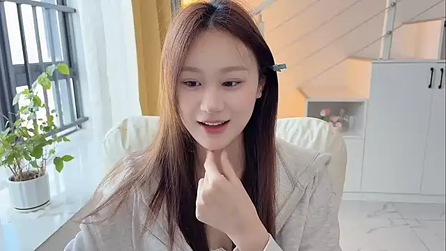 Snapshot of Cassie-20 chatting on November 21, 2:54 am Cassie-20 online show from November 21, 2:54 am