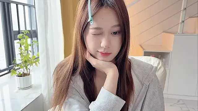 Snapshot of Cassie-20 chatting on December 4, 2:21 am Cassie-20 online show from December 4, 2:21 am