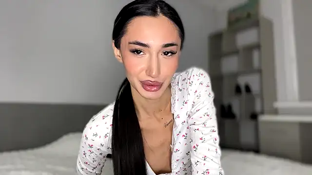 alissadreams online show from November 29, 6:00 pm