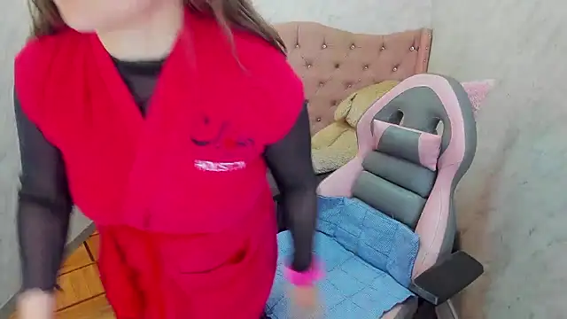 Lianngrace online show from January 9, 11:57 am