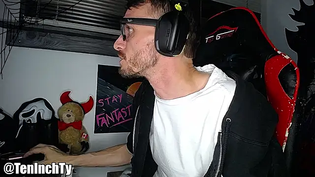 teninchty online show from October 24, 4:09 am