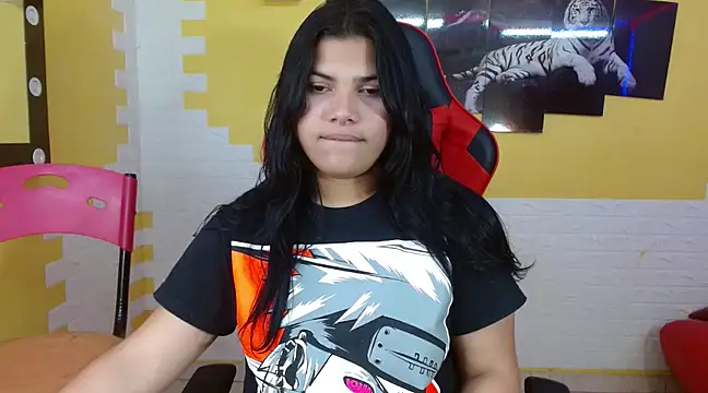 Snapshot of melany_rouse18 chatting on February 26, 9:53 am melany rouse18 online show from February 26, 9:53 am