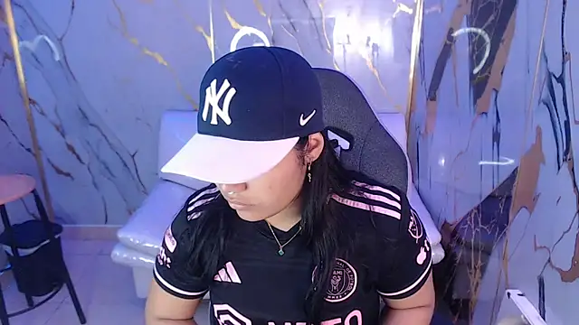 Snapshot of melany_rouse18 chatting on September 9, 12:15 pm melany rouse18 online show from September 9, 12:15 pm