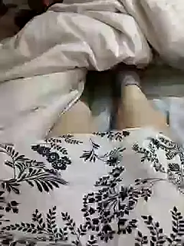 Loly2025 online show from February 22, 1:57 pm