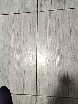 Loly2025 online show from March 5, 7:49 pm