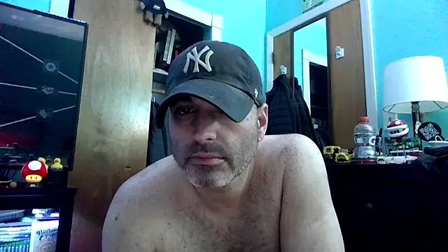 Snapshot of Novabear6996 chatting on November 17, 6:30 am Novabear6996 online show from November 17, 6:30 am