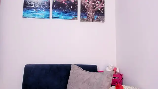 Snapshot of Baby_Asshley chatting on March 4, 6:18 pm Baby Asshley online show from March 4, 6:18 pm