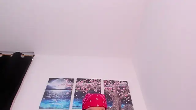 Snapshot of Baby_Asshley chatting on March 4, 9:54 pm Baby Asshley online show from March 4, 9:54 pm