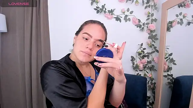 Snapshot of Baby_Asshley chatting on October 3, 6:38 pm Baby Asshley online show from October 3, 6:38 pm