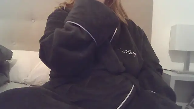 sizha6 online show from November 21, 6:45 am