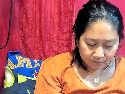 Snapshot of hotchubby88 chatting on February 19, 7:48 am hotchubby88 online show from February 19, 7:48 am