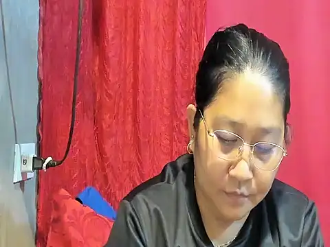 Snapshot of hotchubby88 chatting on February 20, 6:37 am hotchubby88 online show from February 20, 6:37 am