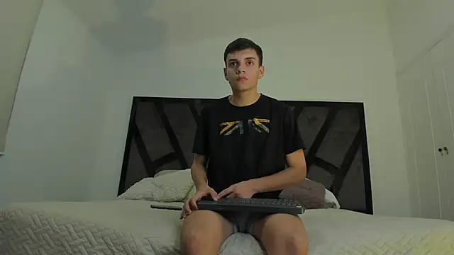 JacobRoberts1 online show from February 24, 4:27 am