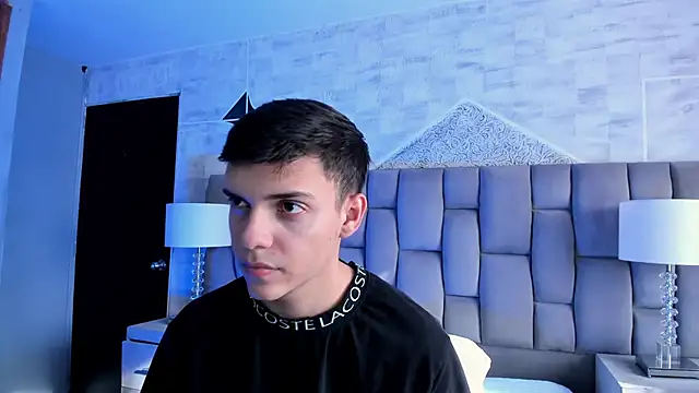 JacobRoberts1 online show from November 22, 9:14 pm