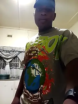 Snapshot of bosszonke123 chatting on February 23, 8:22 pm bosszonke123 online show from February 23, 8:22 pm