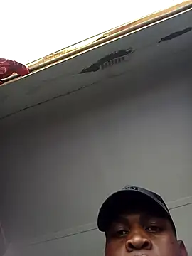 Snapshot of bosszonke123 chatting on February 26, 2:03 pm bosszonke123 online show from February 26, 2:03 pm