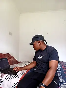 Snapshot of bosszonke123 chatting on March 19, 10:55 am bosszonke123 online show from March 19, 10:55 am