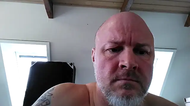 Lucifer29cm online show from February 16, 11:16 am